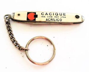 Canivete Chaveiro Promocional Acrilico Cacique - São Paulo (SP) - Anos 70