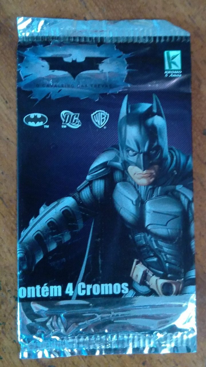 | Casa do Colecionador Figurinhas Kromo Batman Cavaleiro das Trevas / envelope lacrado.