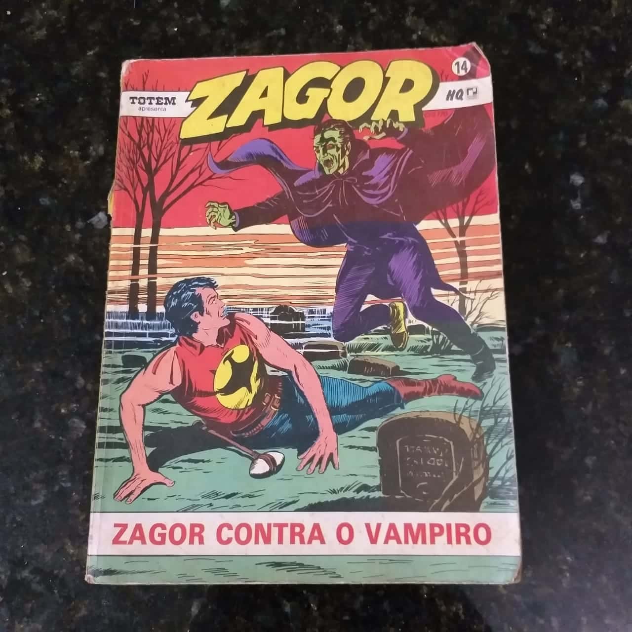 Zagor Nº 14 - Zagor contra o Vampiro (Editora Record) Outubro 1990 (HQ/Gibi)