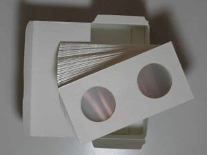 Caixa com 50 Coin Mylar Holder importados para moedas de tamanho até 29 mm - a melhor proteção de moedas - Pccb Professional Collecting Supplies