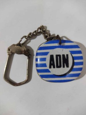 Chaveiro de Acrílico - ADN Concurso de Bolsas 74