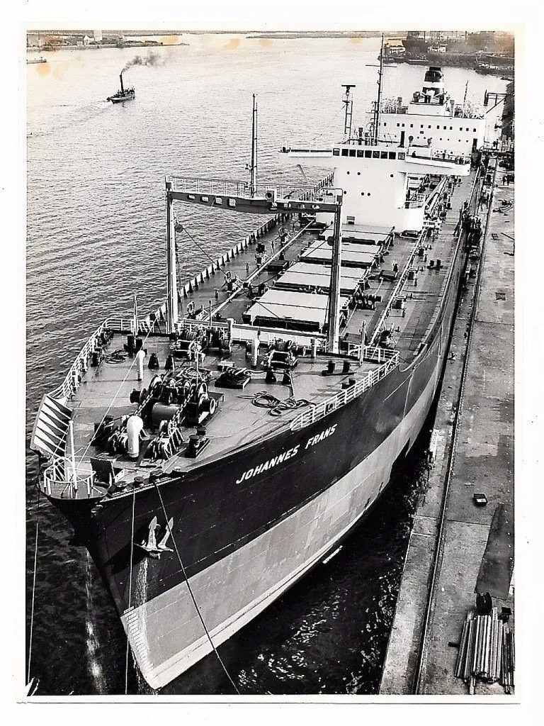 | Casa do Colecionador Fotografia Antiga Navio Petroleiro Johannes Frans - Estaleiro Verolme - Anos 50