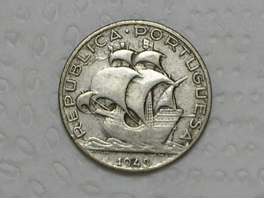 | Casa do Colecionador Portugal) 2-1/2 Escudos - 1943 / Prata / box16.2