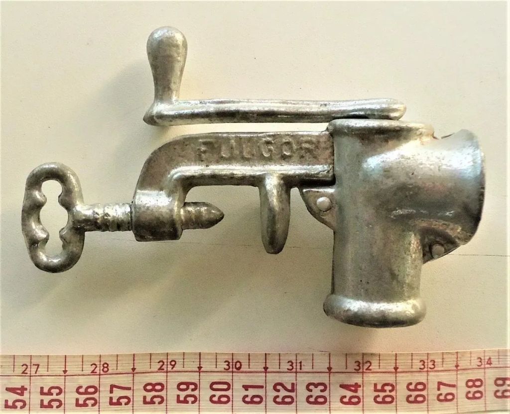 | Casa do Colecionador Promocional Fulgor - Mini Moedor De Carne - Anos 60