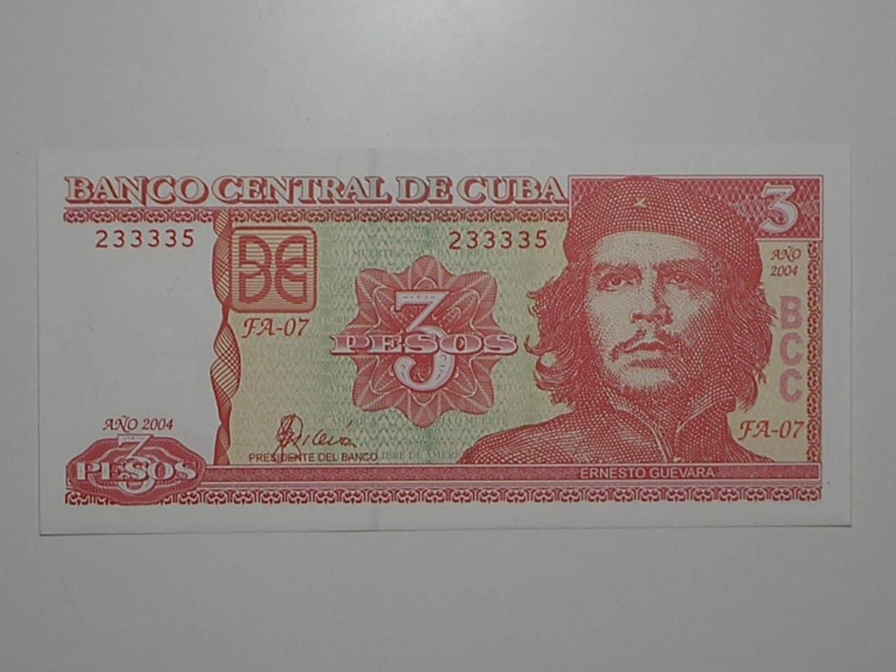 | Casa do Colecionador Cuba) 3 Pesos - 2004 / Flor de Estampa / ce04