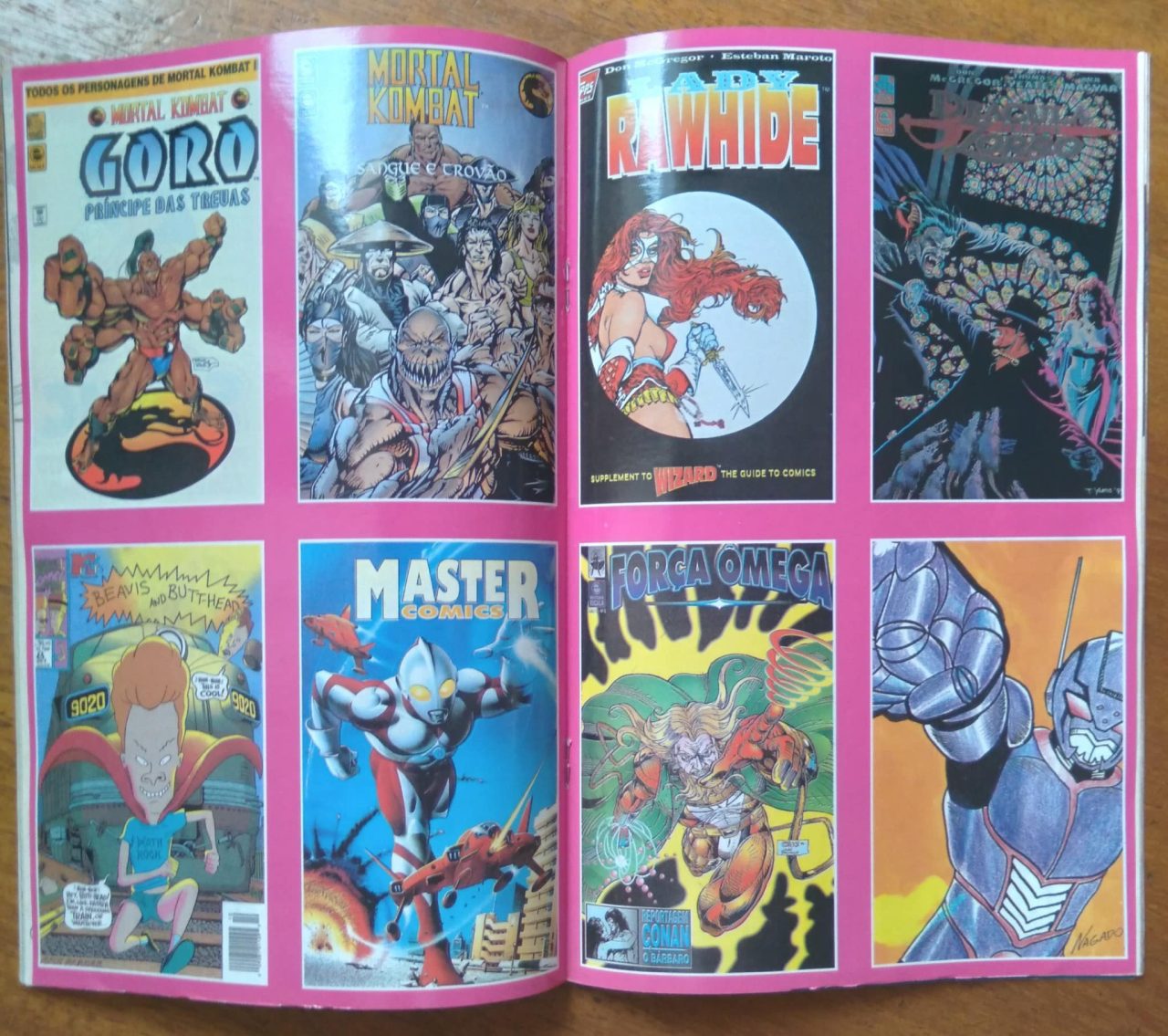 | Casa do Colecionador Gibi Master Comics Escala 2 / Ultra Man / contém cards.