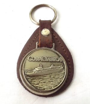 Antigo Chaveiro em Metal e Couro - Navio Costa Classica - Costa Crocieri