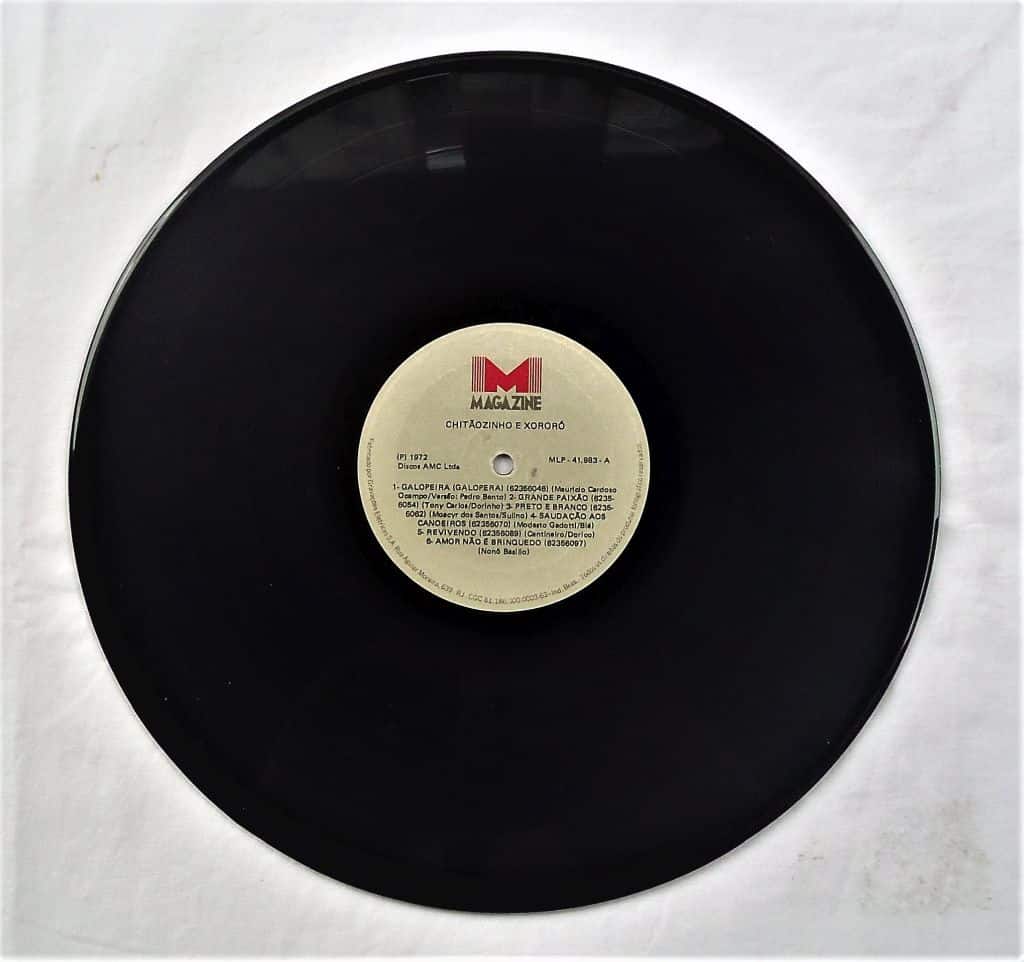 | Casa do Colecionador LP Vinil - Chitaozinho e Xororo - Primeiro da Dupla - 1972 - Magazine - 1983