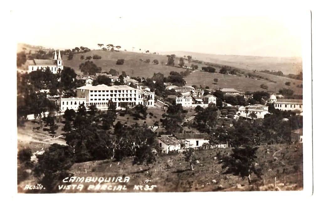 | Casa do Colecionador Cartao Postal Fotografico - Vista Parcial - Cambuquira - MG - Anos 40