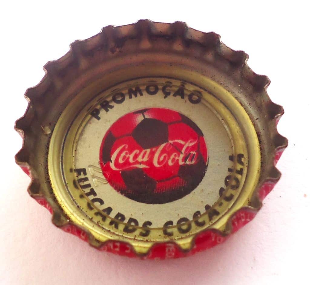 | Casa do Colecionador Antiga Tampinha Refrigerante Coca Cola Promoção Futcards - Letras Pequenas - 1997