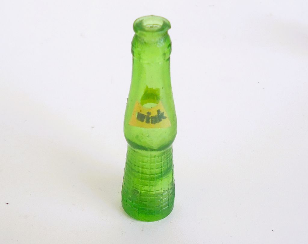| Casa do Colecionador Garrafa Miniatura - Refrigerante Wink - Anos 70