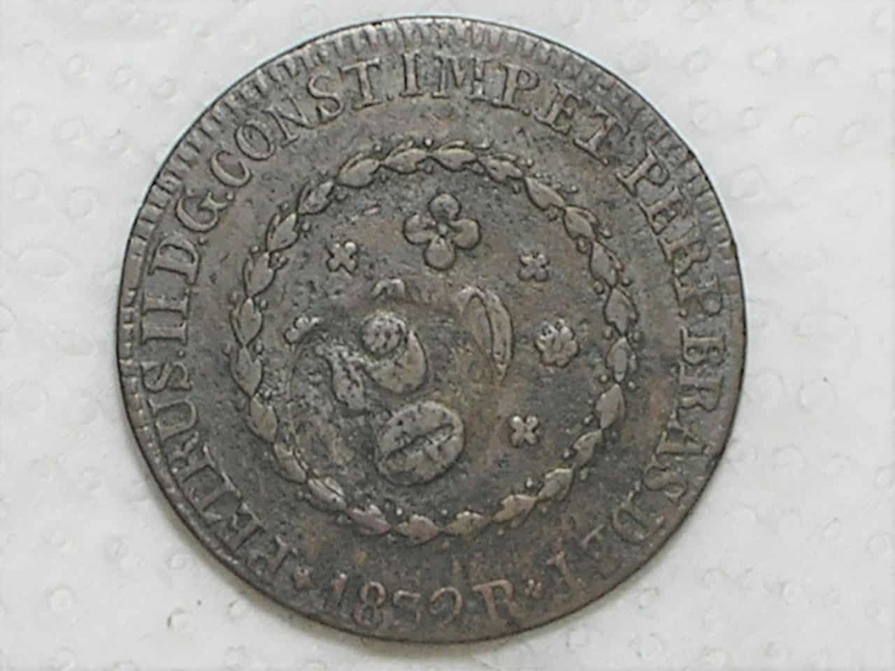 | Casa do Colecionador 40 Réis - 1832 Rio / 24 Tulipas / Carimbo 20 / Império D. Pedro II / Cobre / Escassa / Mbc / box21