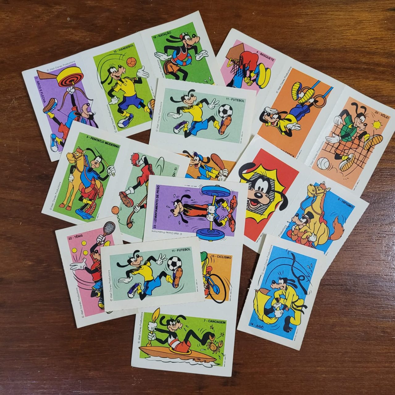 Figurinhas do Álbum Passaporte paras as Olímpiadas (Coca Cola) 1984
