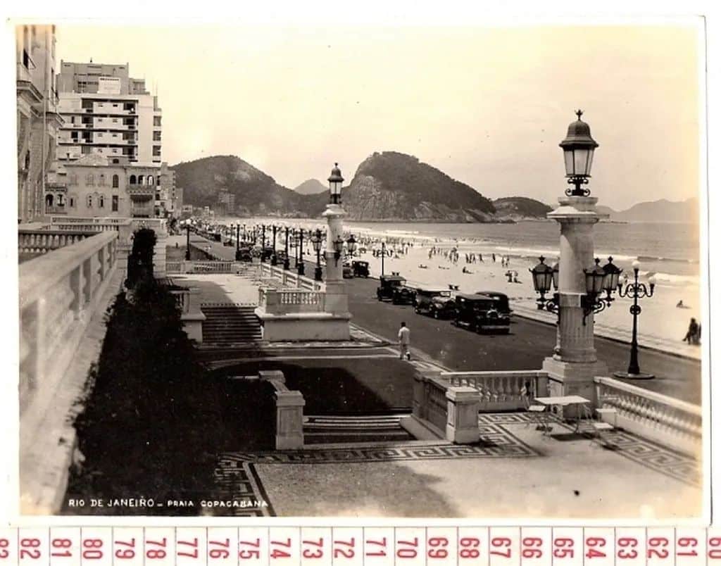 | Casa do Colecionador Fotografia Antiga Praia de Copacabana - ( RJ ) - Anos 30