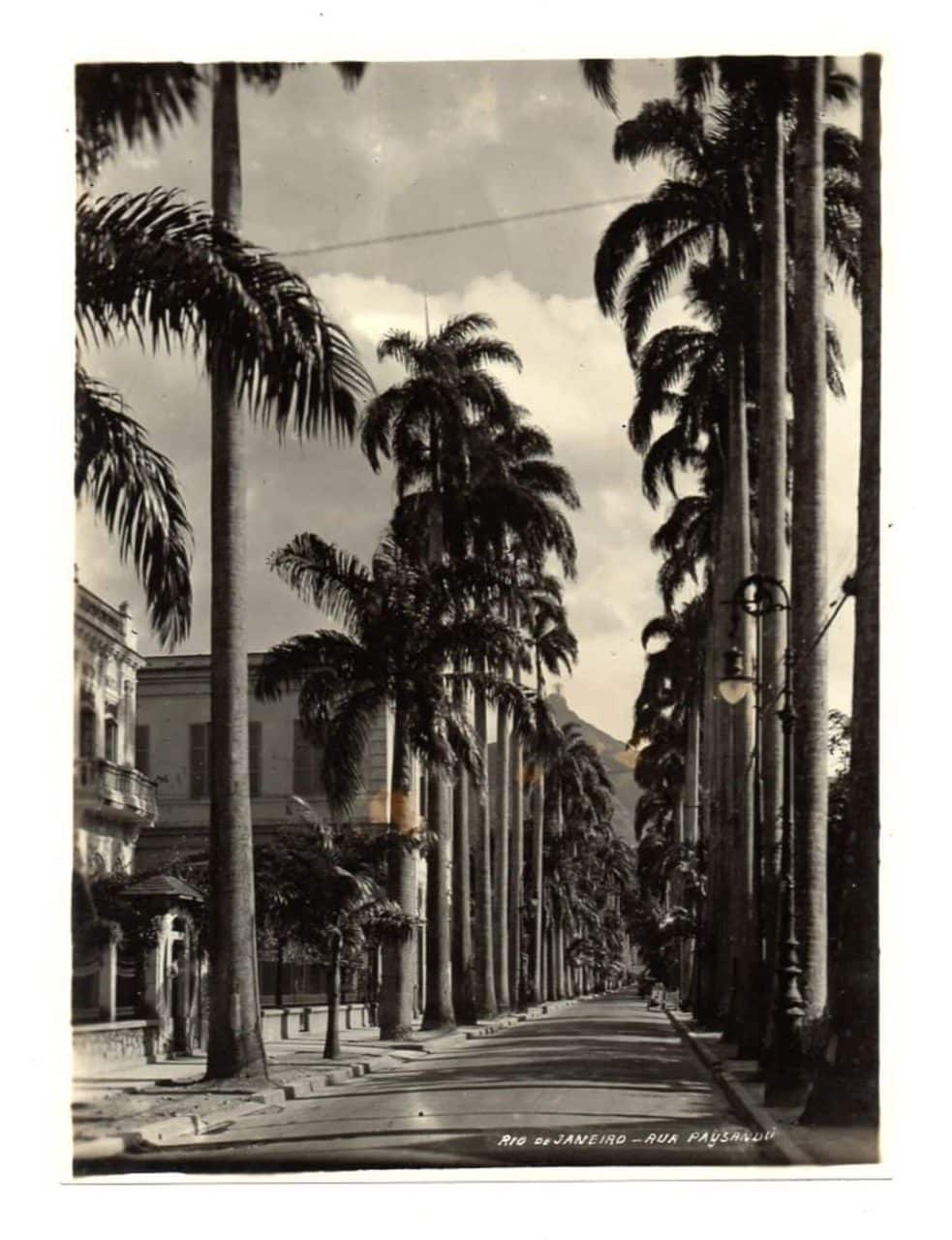 | Casa do Colecionador Fotografia Antiga - Rua Payssandu - Rio de Janeiro - Anos 40