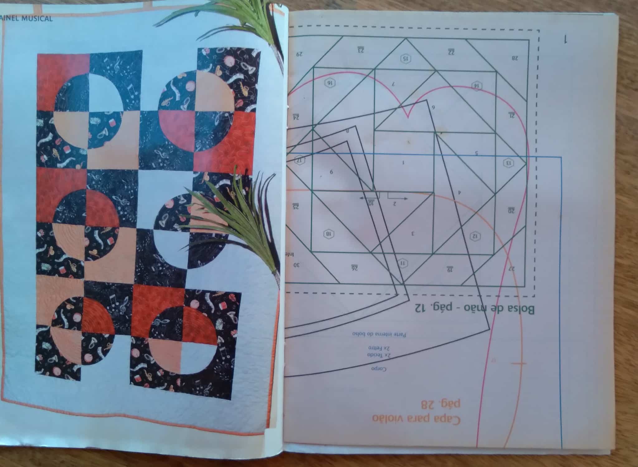 | Casa do Colecionador Revista Boas Ideias Patchwork com moldes 4 / Técnicas diferentes.