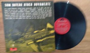 Vinil lp Polydor Som Bateau ataca novamente 4 / Só amor constrói Baby te amo.