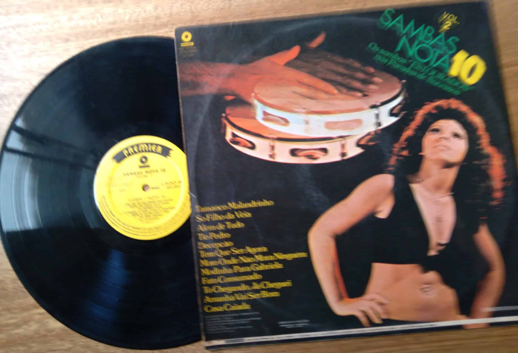 | Casa do Colecionador Vinil lp Premier Sambas nota 10 vol 2 1975 / Modinha pra Gabriela Tio Pedro.