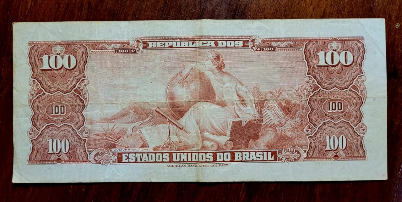 | Casa do Colecionador 100 (Cem Cruzeiros) - Cédula C035 - MBC - Nº 079722 (Ano 1964)