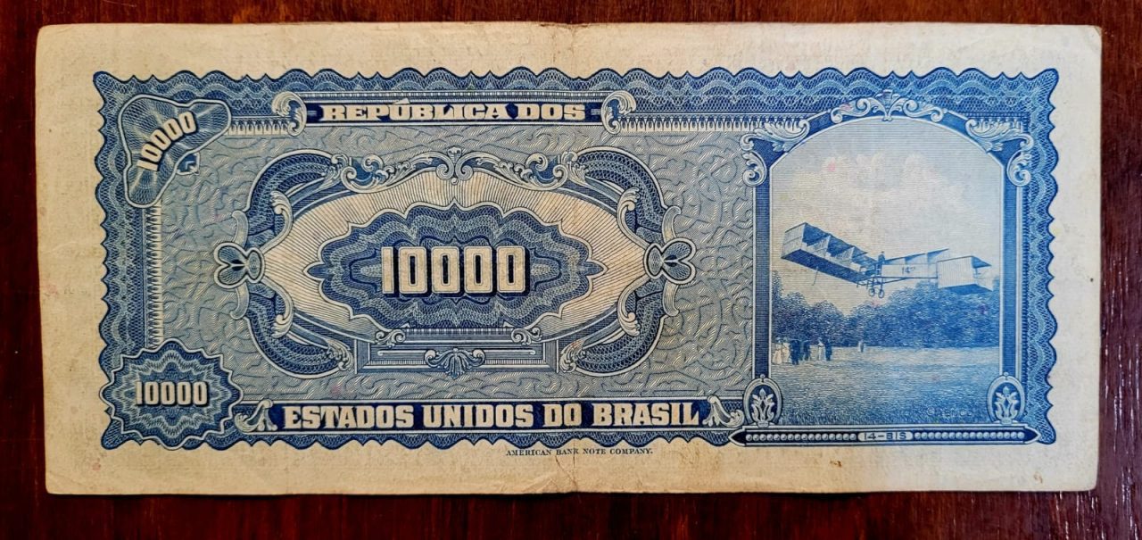 | Casa do Colecionador 10.000 (Dez Mil Cruzeiros) com Carimbo de 10 Cruzeiros Novos (Santos Dumont) - Cédula C124a - MBC - Nº 073081 (Ano 1966)