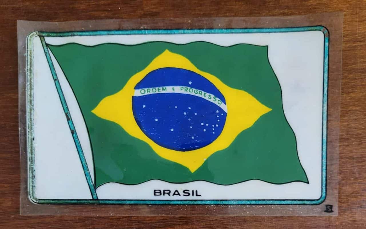 | Casa do Colecionador Adesivo Plástico - Bandeira do Brasil