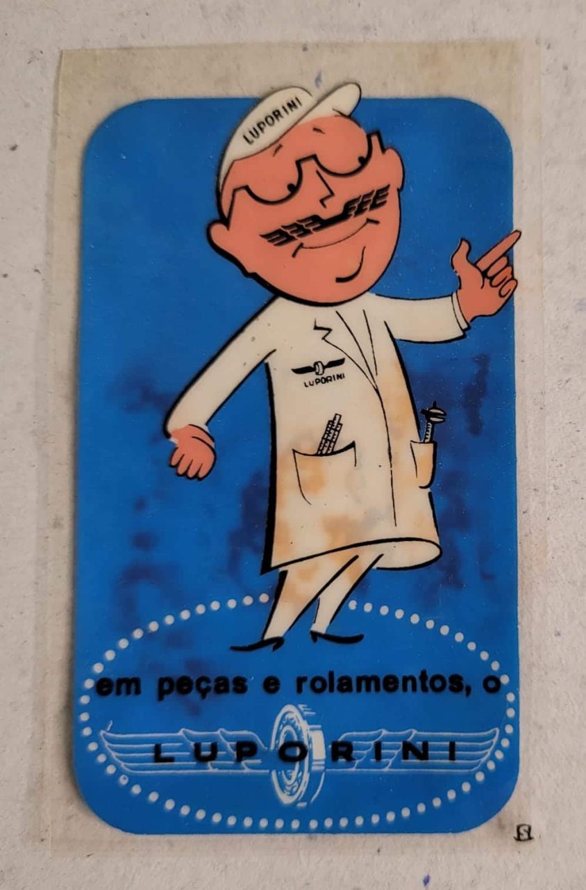 | Casa do Colecionador Adesivo Plástico - Luporini