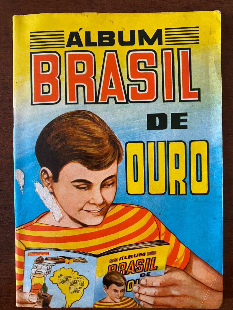 | Casa do Colecionador Álbum Brasil de Ouro - Completo - Pelé