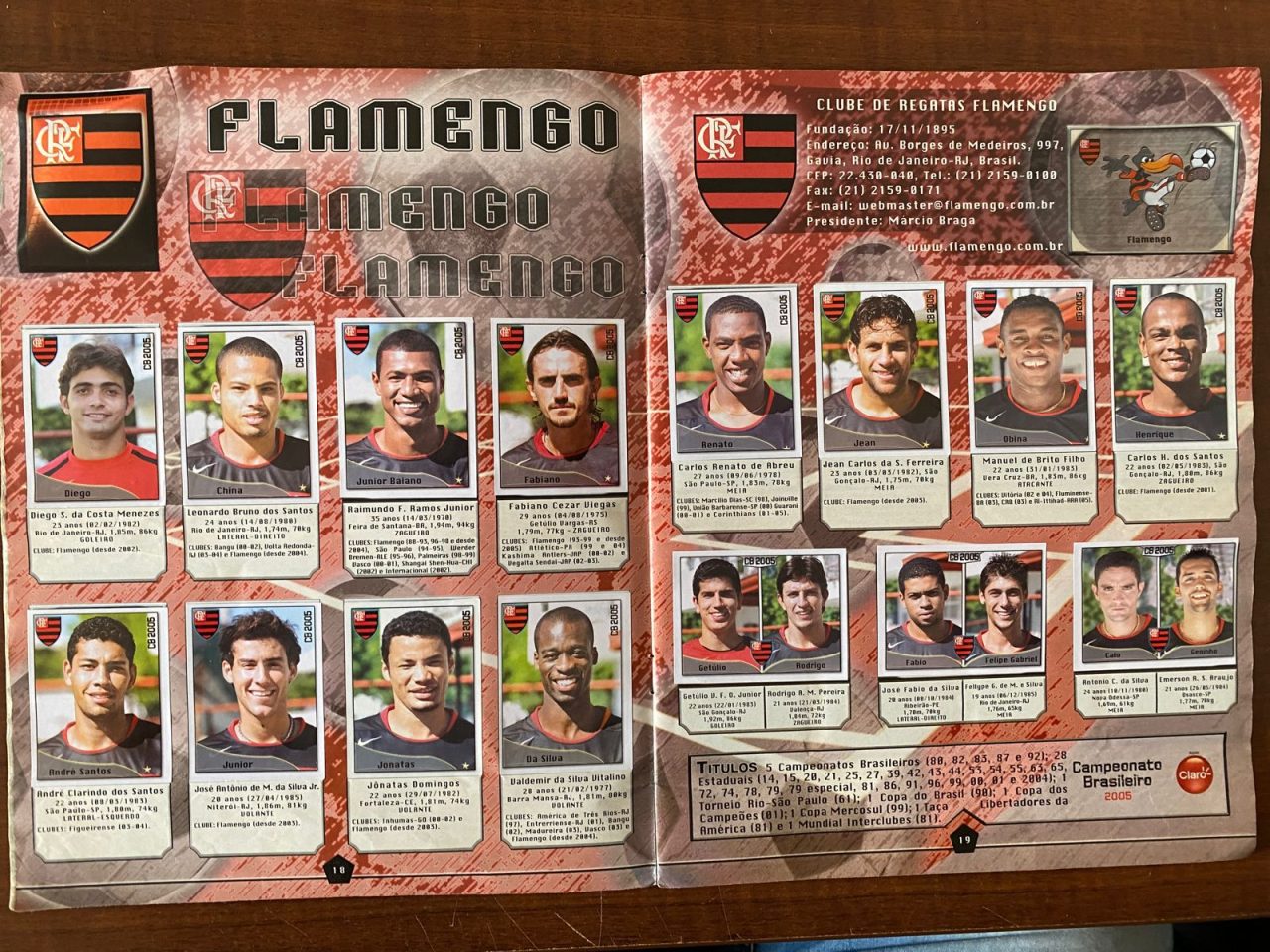 | Casa do Colecionador Álbum Campeonato Brasileiro 2005