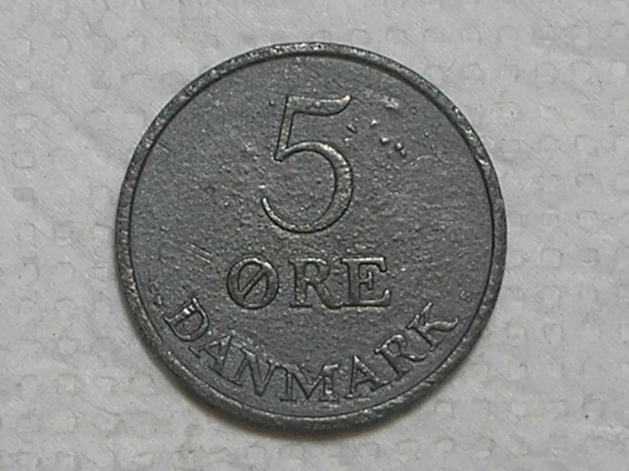| Casa do Colecionador Dinamarca) 50 Ore - 1960 / Escassa / Zinco / box30