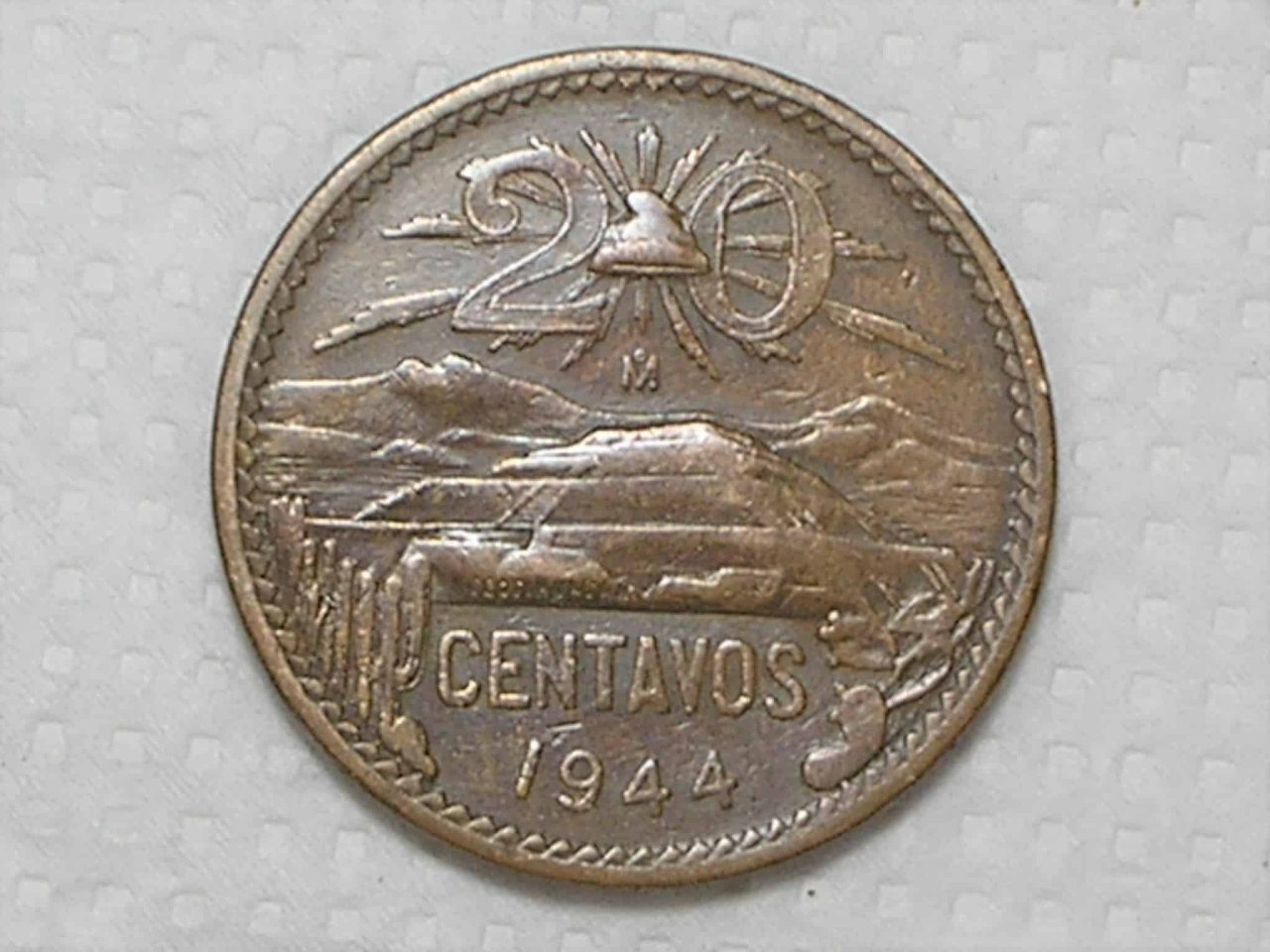 | Casa do Colecionador Mexico) 20 Centavos - 1944 / Bz / box31