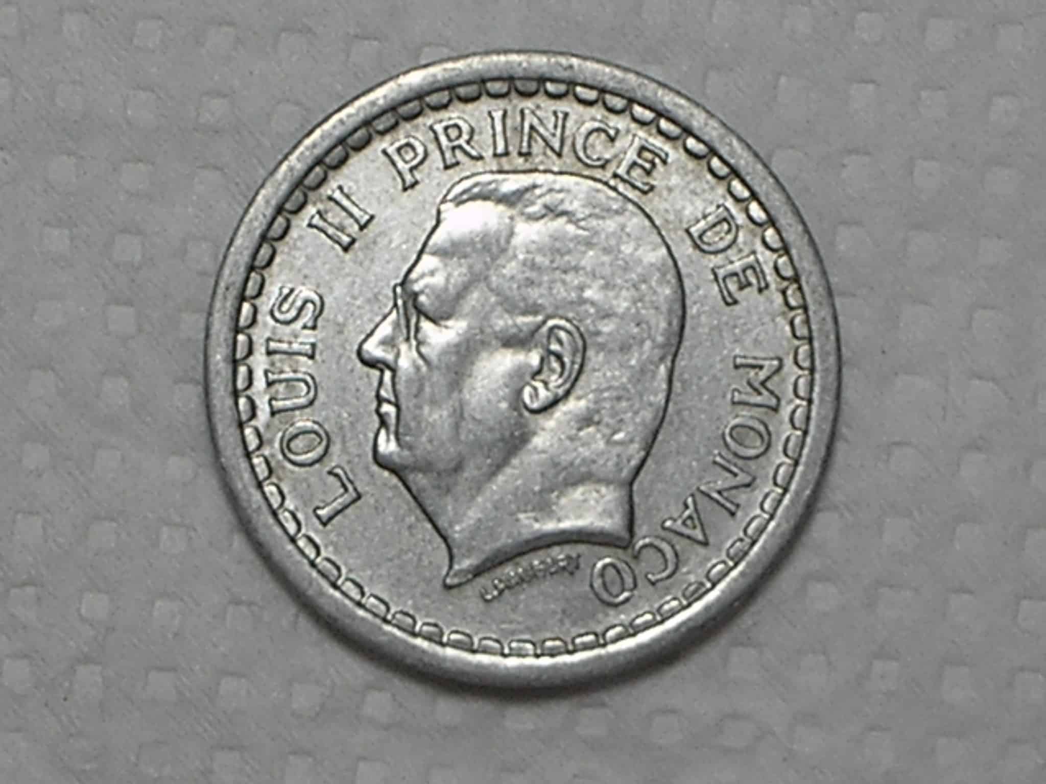 | Casa do Colecionador Monaco) 1 Franc - 1943(a) - Sem data / Al / box31