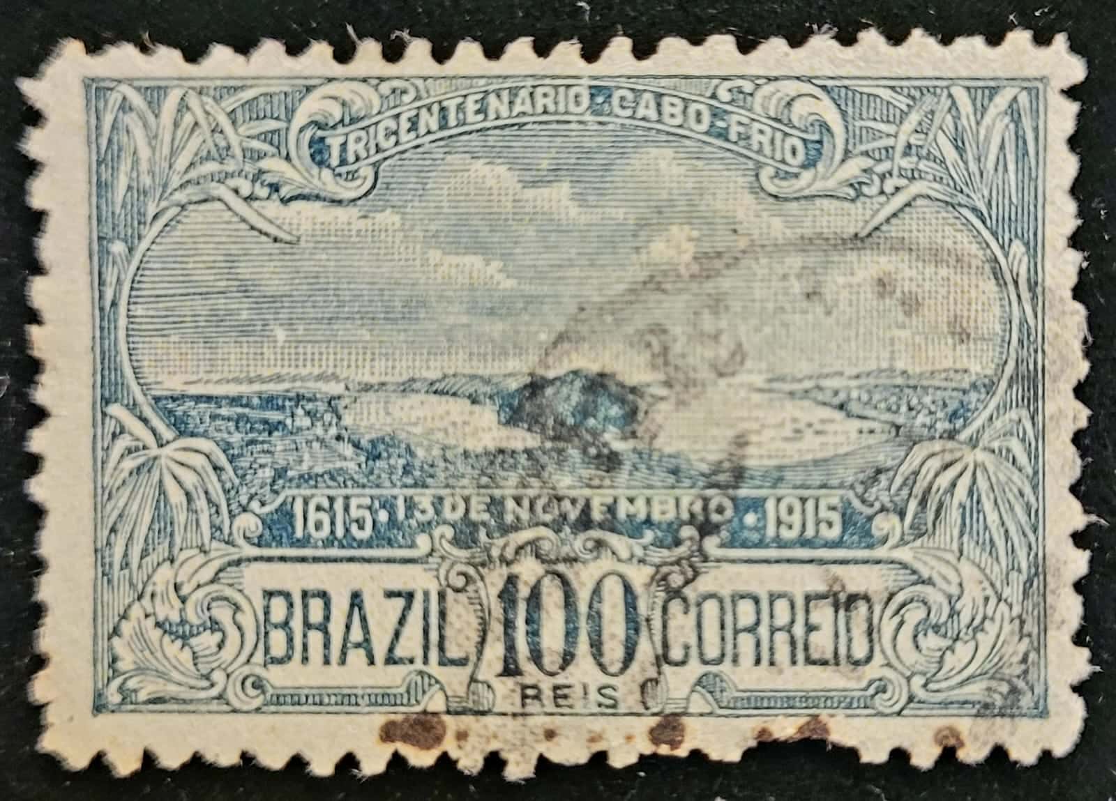 Comemorativos - RHM C0010 (Usado) 100 Réis - Tricentenário de Cabo Frio/RJ - 13/11/1915 (Selos da República)