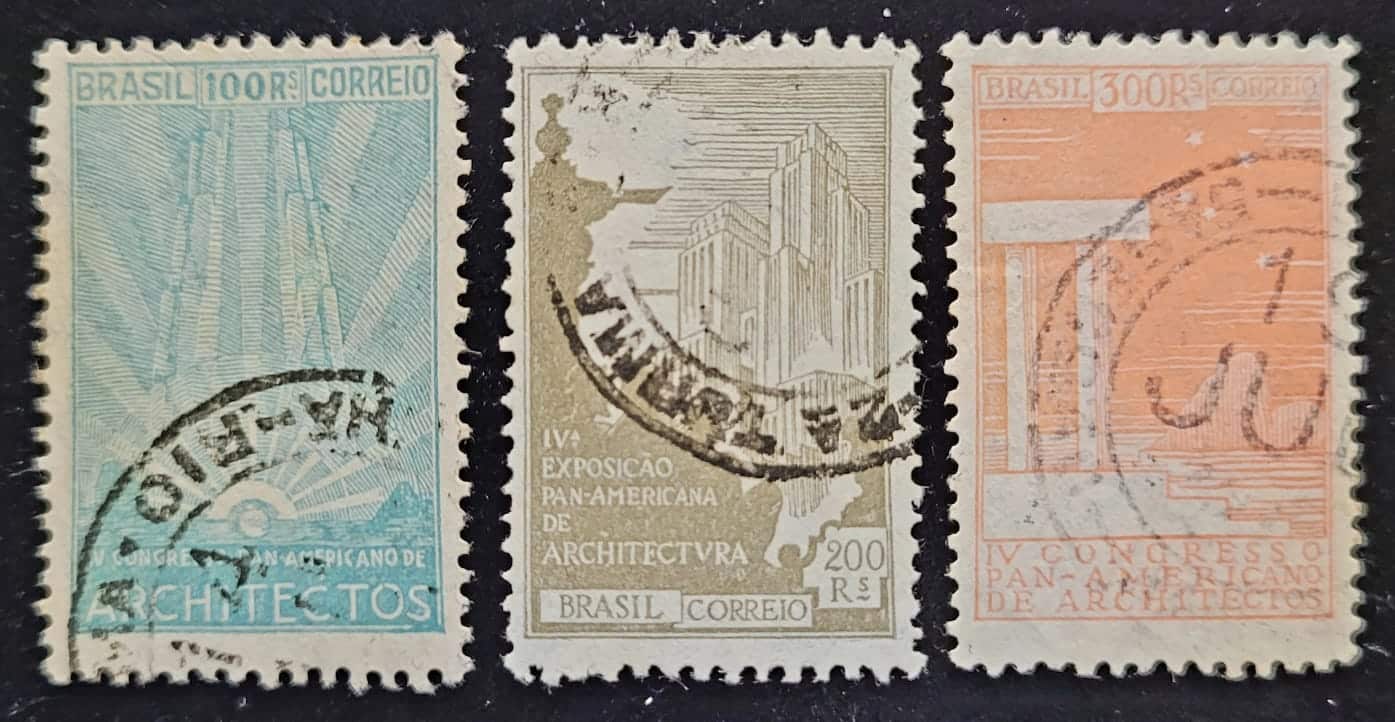 Comemorativos - RHM C0024 a C0026 (Usado) Série Completa - 4º Congresso de Arquitetura e 4ª Exposição Panamericana de Arquitetura - 20/06/1930 (Selos do Brasil)
