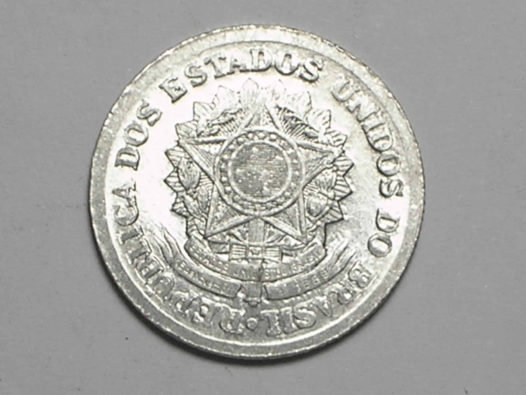 | Casa do Colecionador Data escassa - 2 Cruzeiros de 1957 em aluminio, poucas emissões / Soberba