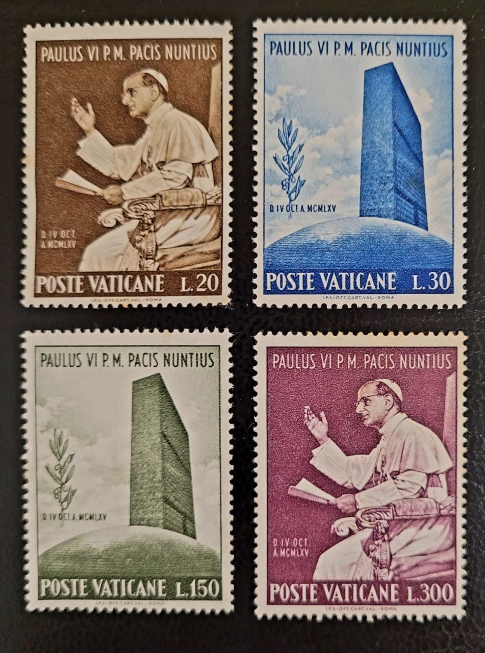 | Casa do Colecionador Vaticano - SW Nº 0482 a 0485 - A viagem do Papa Paulo à ONU (Série Completa) Novo - 04/10/1965 (Selos)
