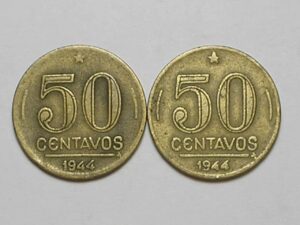50 Centavos – 1944 / Variante Sem Sigla – uma com 44 empastado / Catalogadas / Duas moedas