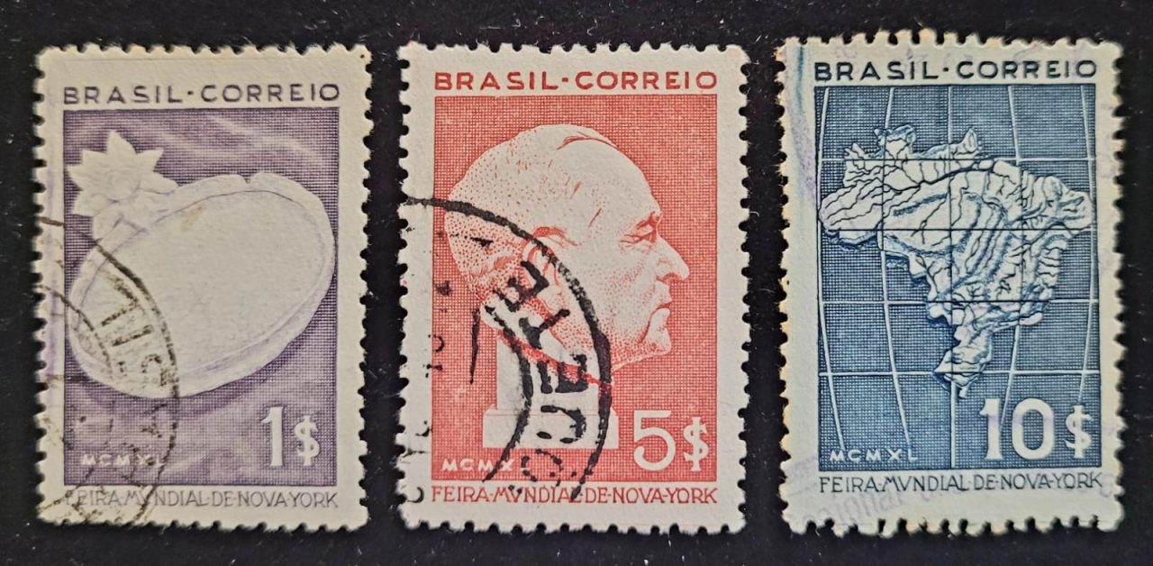 Comemorativos - RHM C0153 a C0155 (Usados) Série Completa - Feira Mundial de New York - 30/10/1940 (Selos do Brasil)