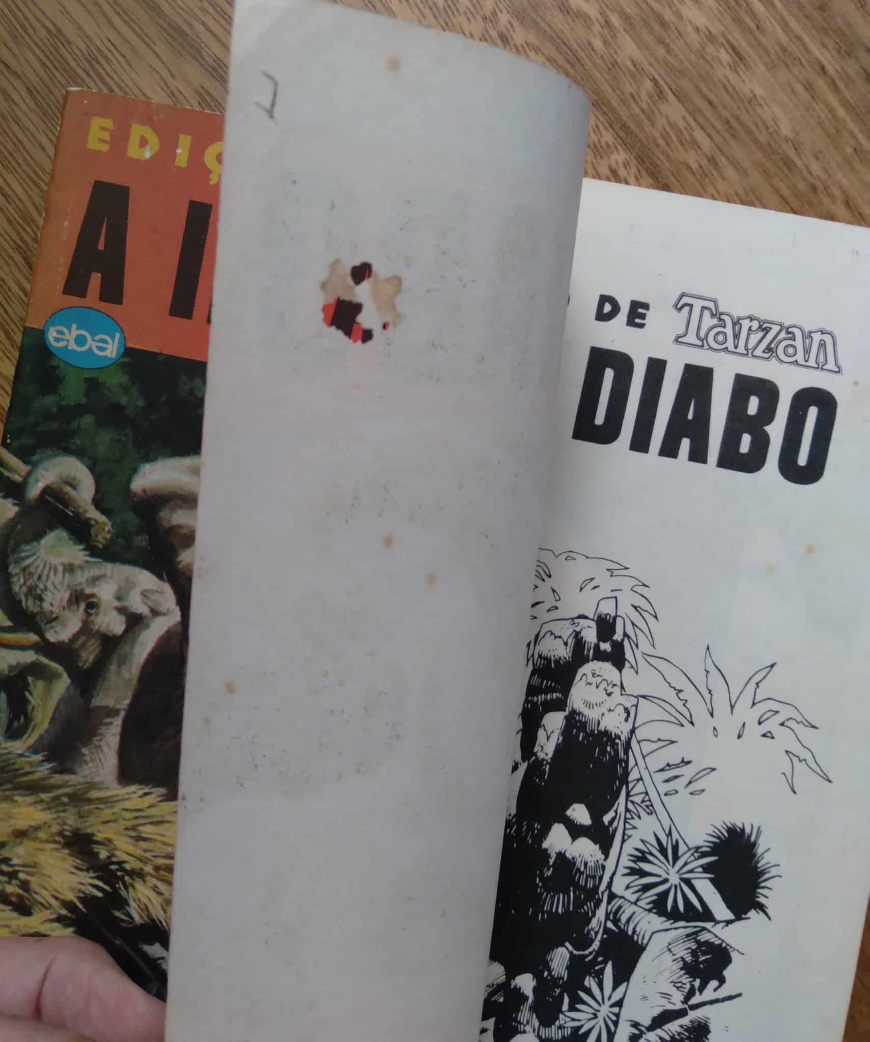 | Casa do Colecionador Gibi Ebal Tarzan Anual A Ilha do Diabo / formato grande.
