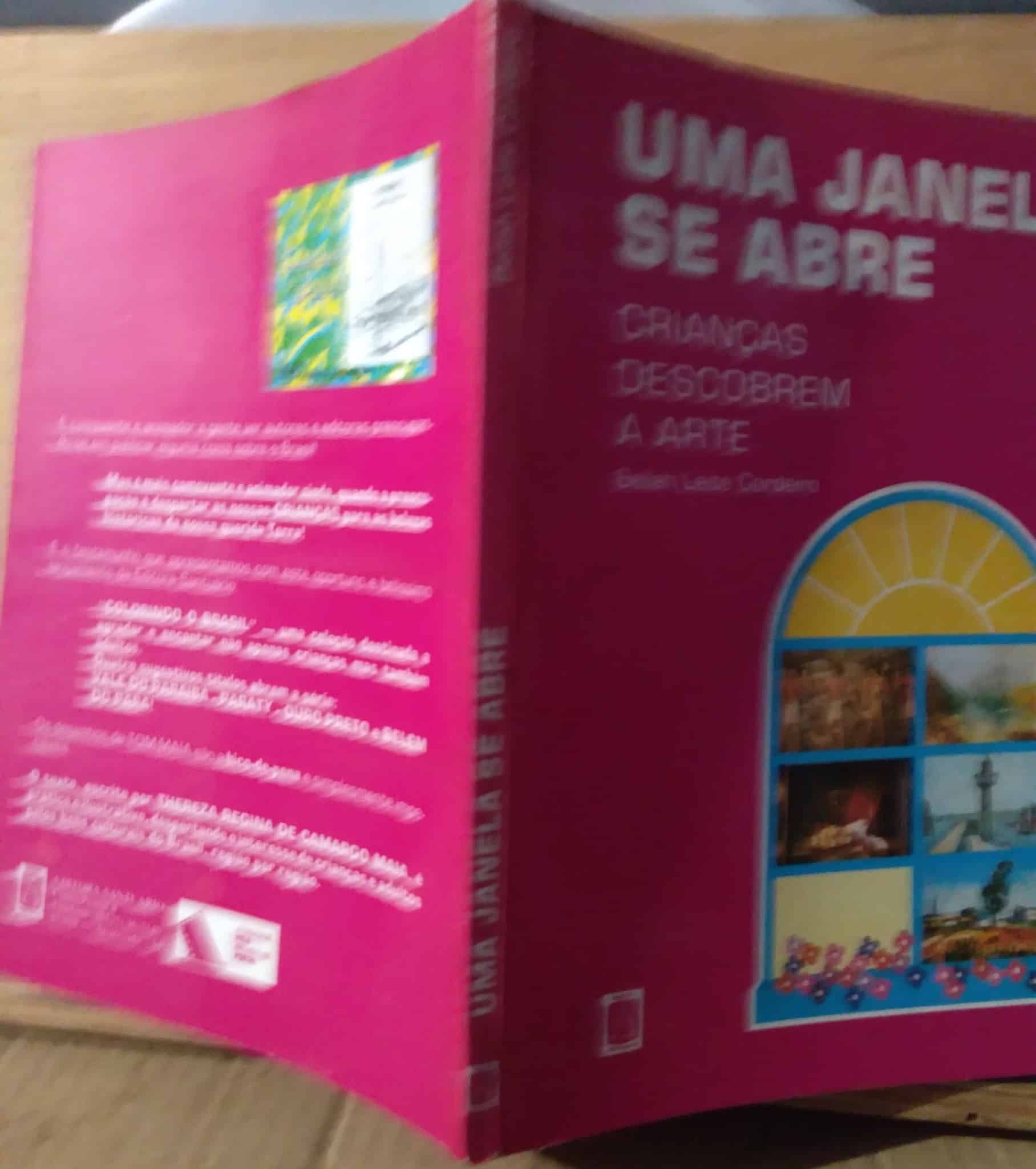 | Casa do Colecionador Livro Uma janela se abre Crianças descobrem a arte.