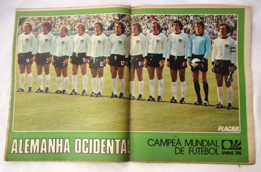 | Casa do Colecionador Revista Placar Nº 225 Poster Seleção da Alemanha Ocidental - 1974