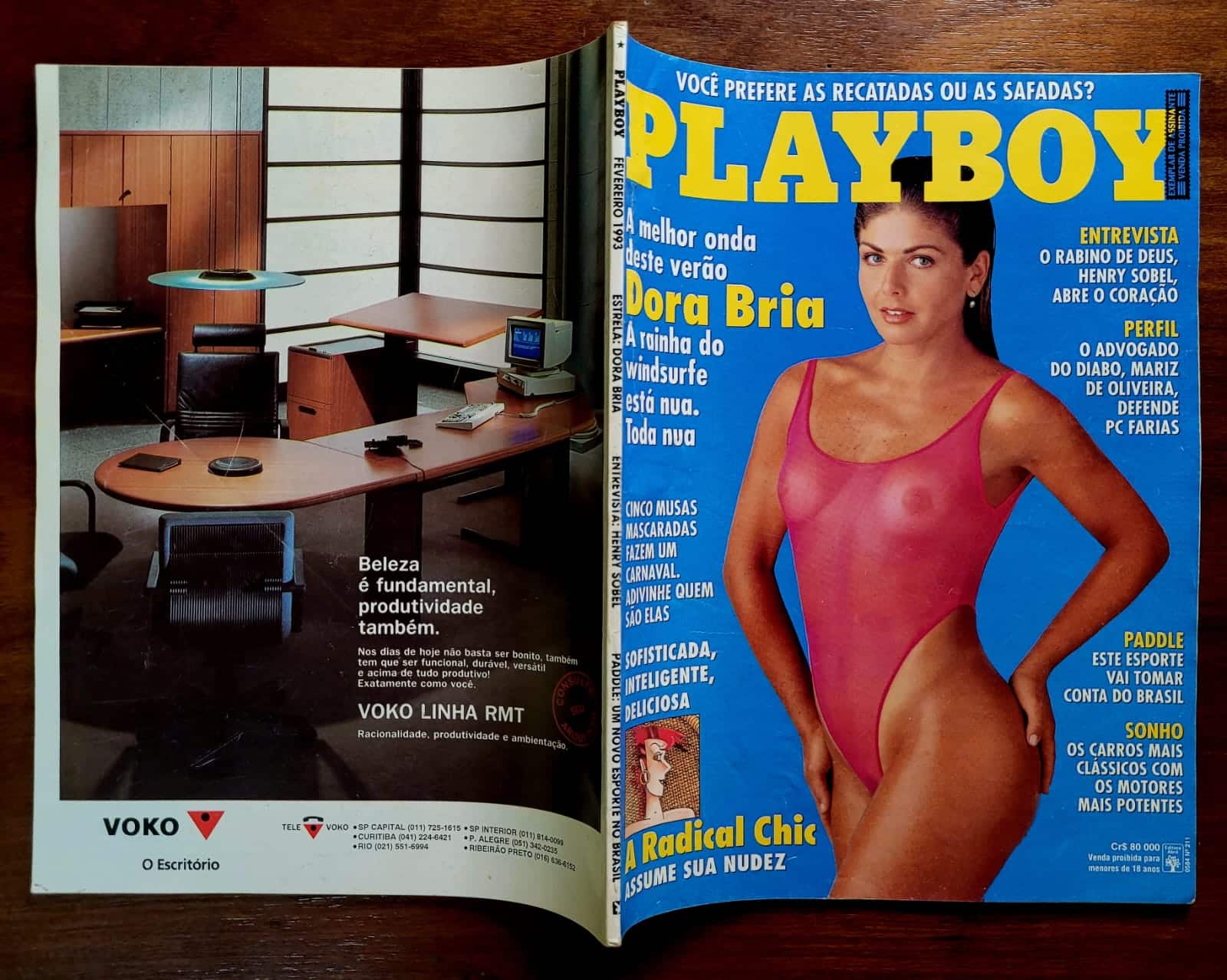 | Casa do Colecionador Playboy Nº 211 - Dora Bria - A Rainha do Windsurfe (Revista com Pôster) Fevereiro 1993