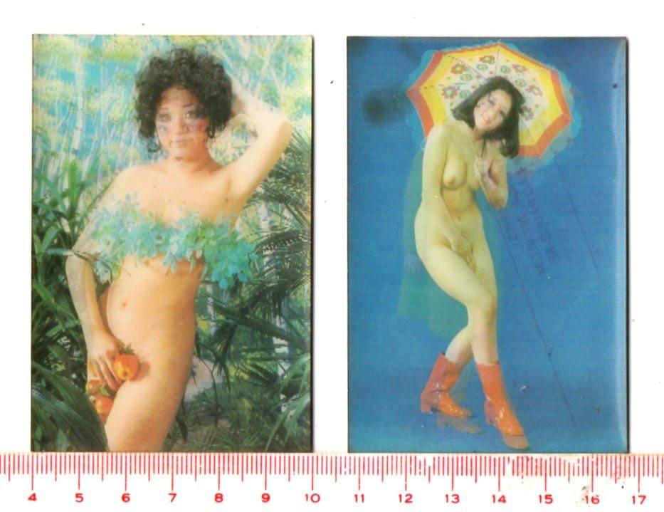 | Casa do Colecionador 2 Mini Cartóes Postais Holograficos - Nu Feminino - Anos 70