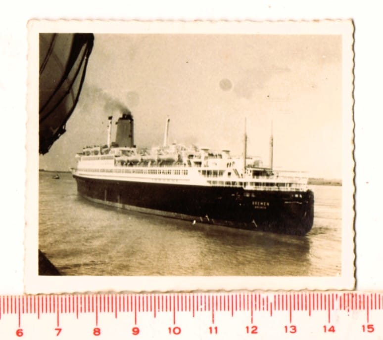 | Casa do Colecionador Fotografia Antiga Navio Bremen no Porto de Santos - Anos 50