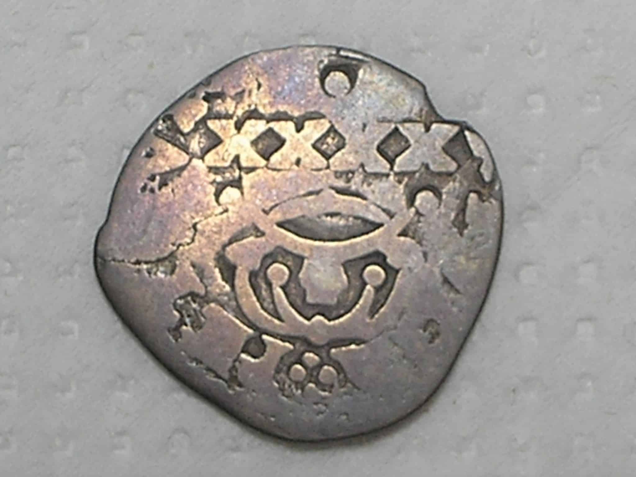 | Casa do Colecionador Portugal) 2 Vinténs = XX Réis - 1683 a 1706 (Sem data) - Reinado de Petrus II / In Hoc Signo Vinces / Lisbôa / Prata / Escassa / p.01