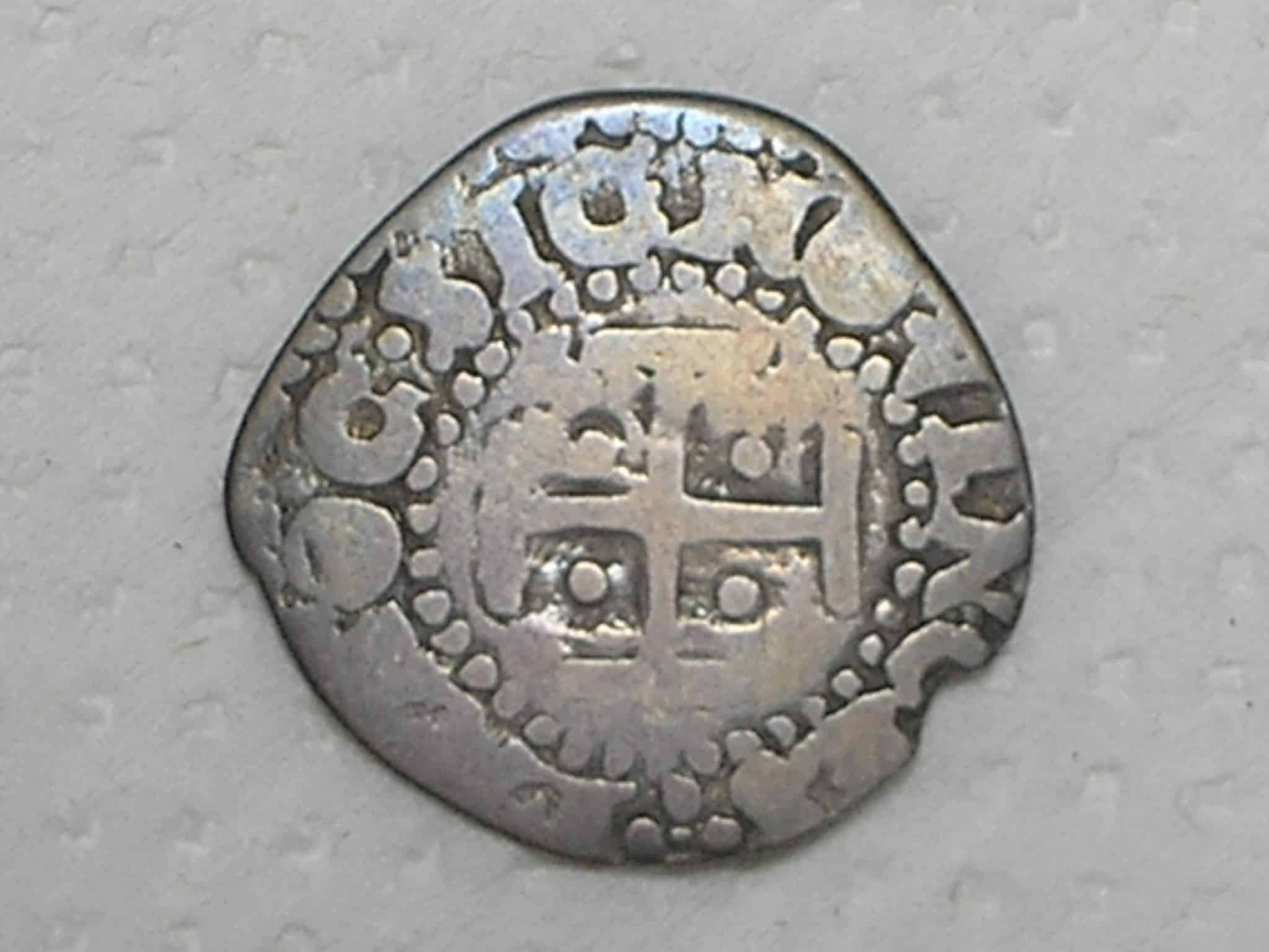 | Casa do Colecionador Portugal) 2 Vinténs = XX Réis - 1683 a 1706 (Sem data) - Reinado de Petrus II / In Hoc Signo Vinces / Lisbôa / Prata / Escassa / p.01
