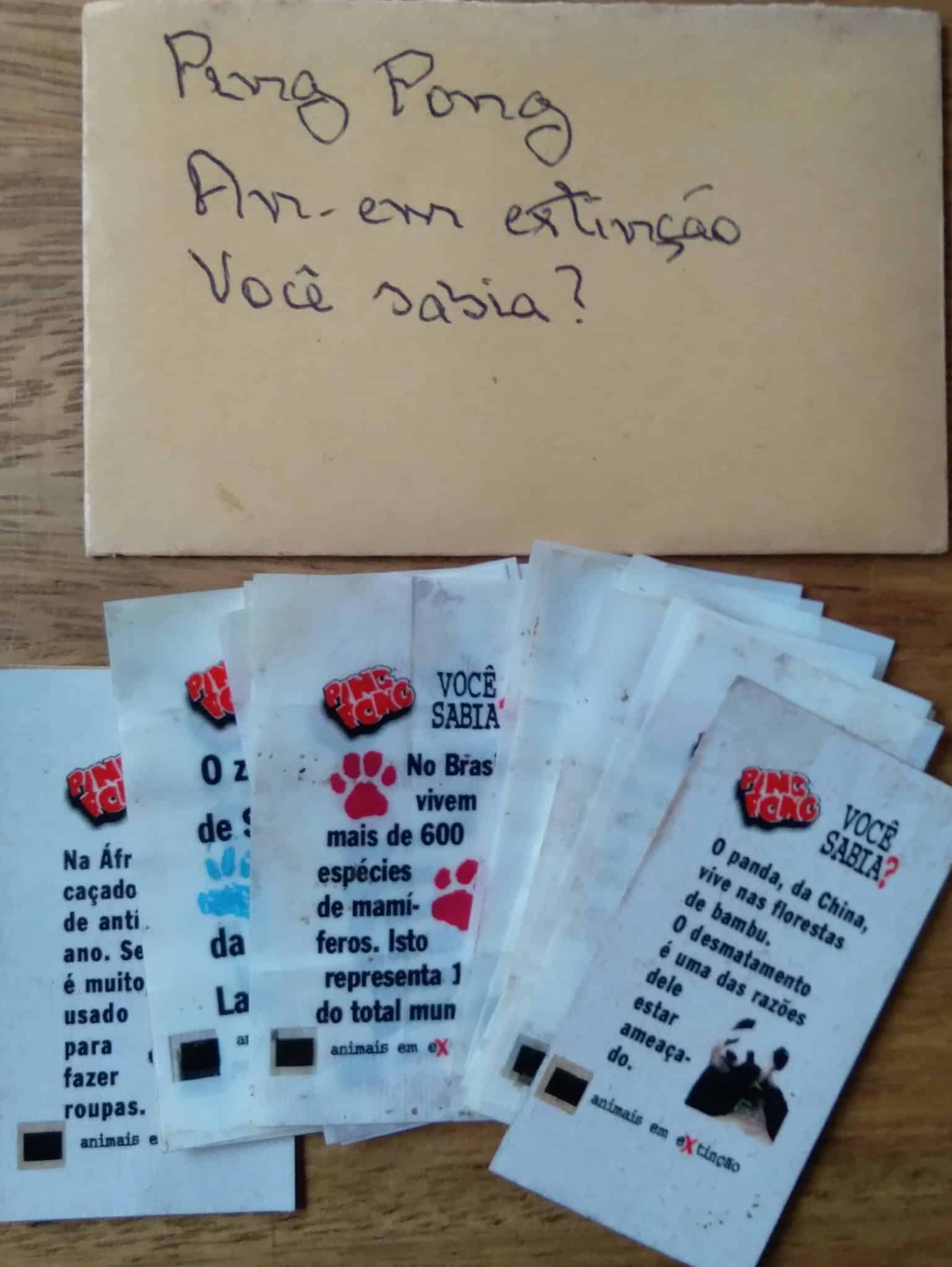 | Casa do Colecionador Figurinhas Ping Pong Animais em extinção Você Sabia? / valor de cada uma.