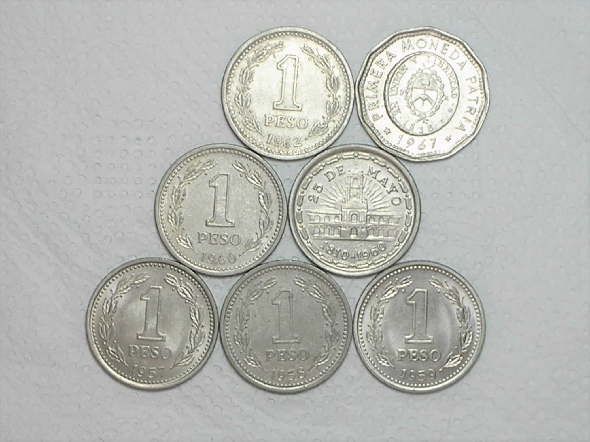 | Casa do Colecionador Argentina) 1 Peso - 1957/58/59/60/60-comemorativa Piratini /62/67-Piratini / Mnc/S / Ni-Cl.st. / box33