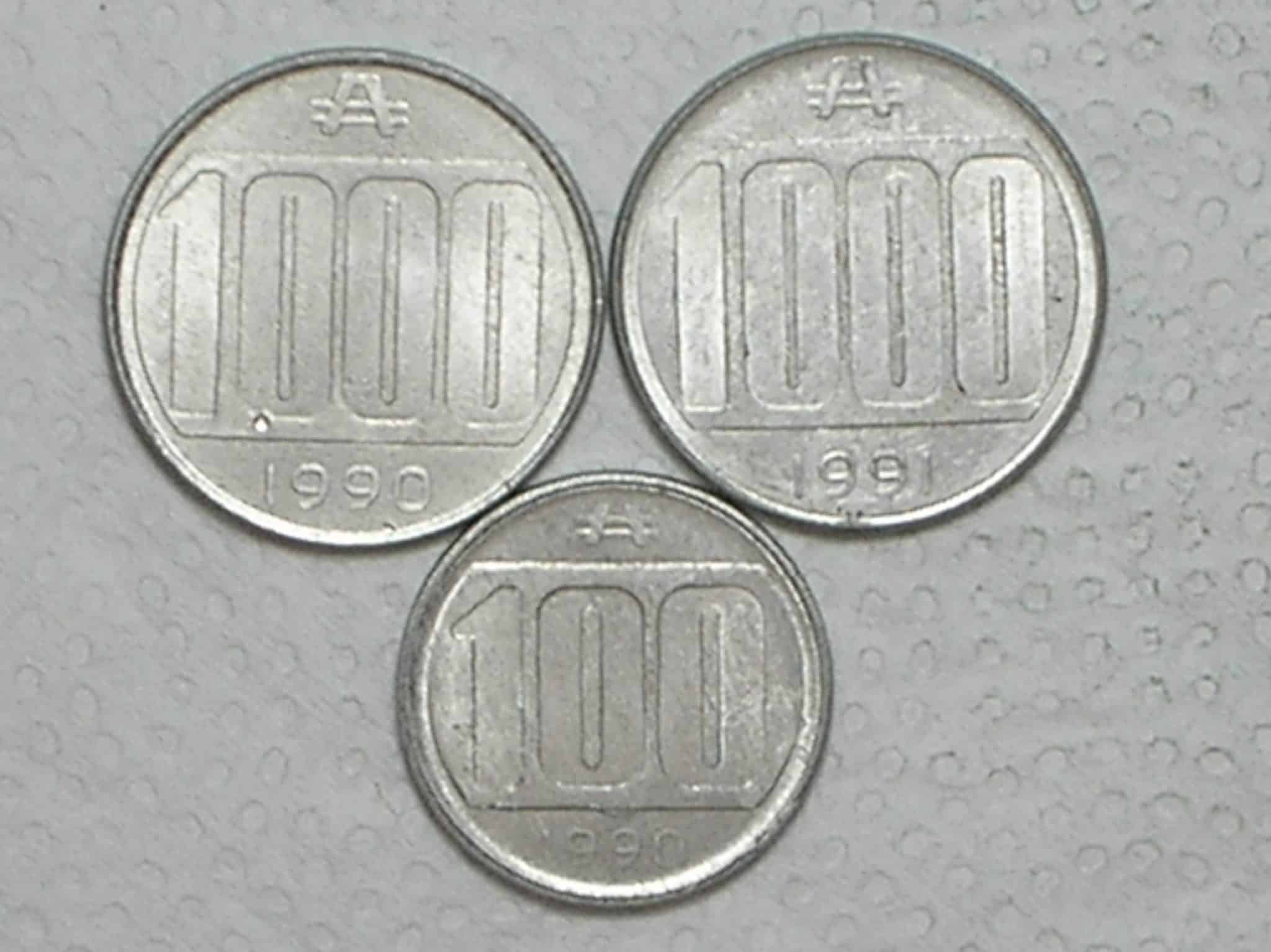 | Casa do Colecionador Argentina) Carimbo Piratini - 100 Australes - 1990 + 1.000 Australes - 1990/1991 / Al / Flor de cunho / box33