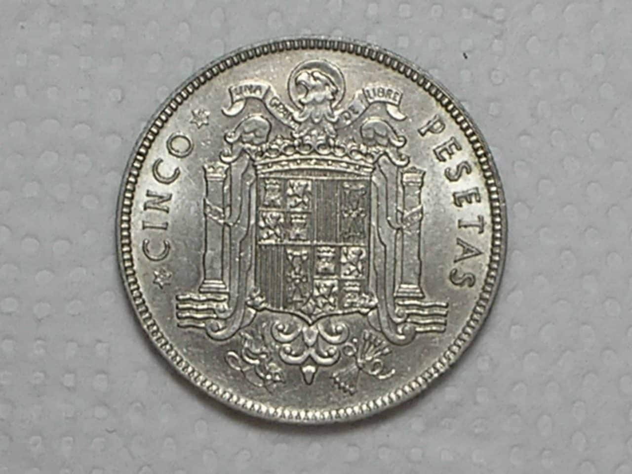 | Casa do Colecionador Espanha) 5 Pesetas - 1949(49) / Escassa / S/Fc / Niquel / box33