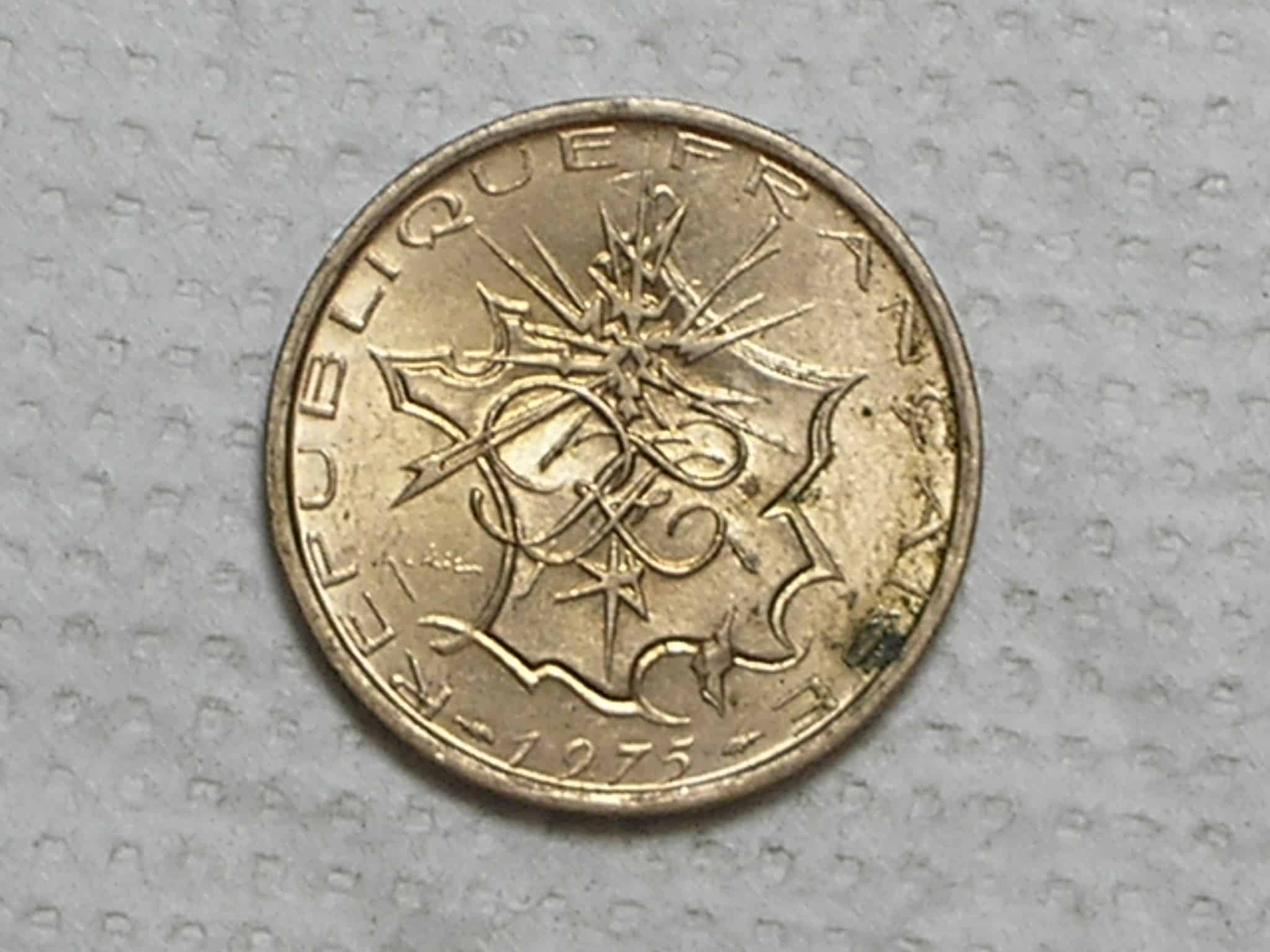 | Casa do Colecionador França) 10 Francs - 1975 / Ni/Brass / Flor de cunho / box40